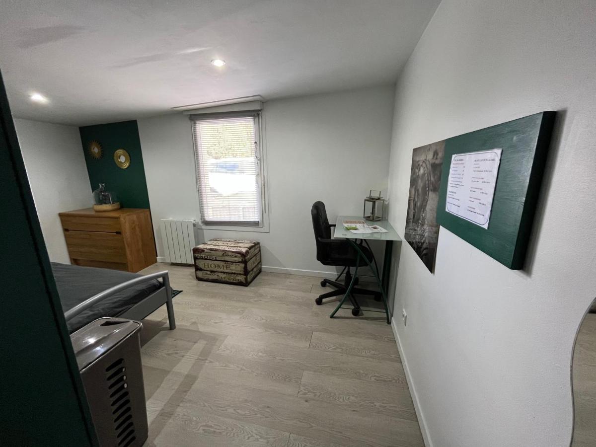 Chambres D'Hotes A La Forge Du Coglais La Selle-en-Cogles 外观 照片