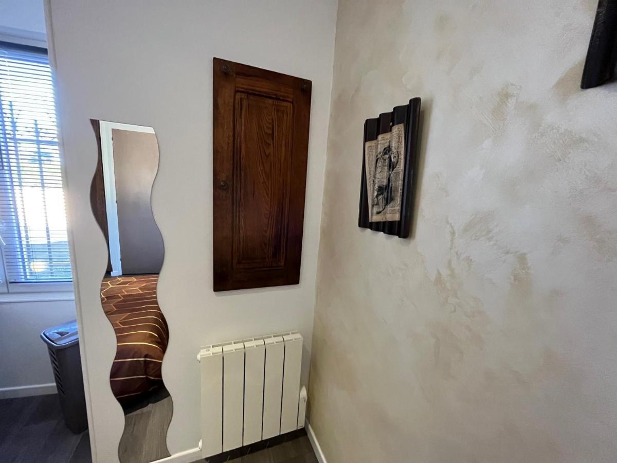 Chambres D'Hotes A La Forge Du Coglais La Selle-en-Cogles 外观 照片