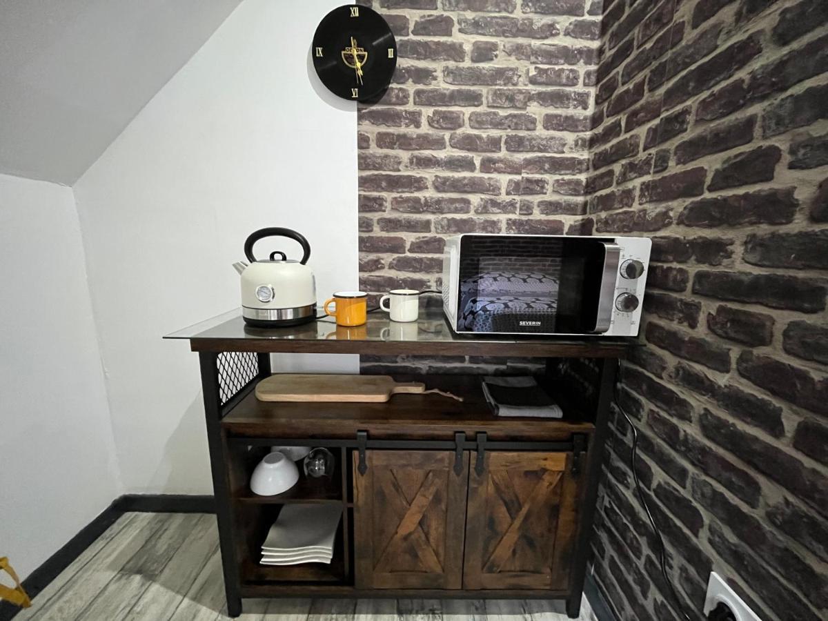 Chambres D'Hotes A La Forge Du Coglais La Selle-en-Cogles 外观 照片